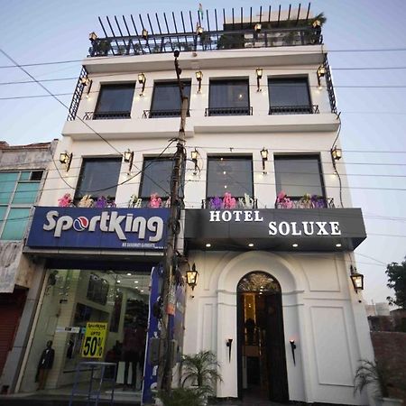 Hotel Soluxe Yamunānagar Dış mekan fotoğraf
