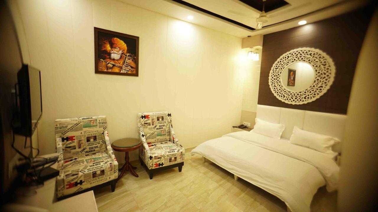 Hotel Soluxe Yamunānagar Dış mekan fotoğraf
