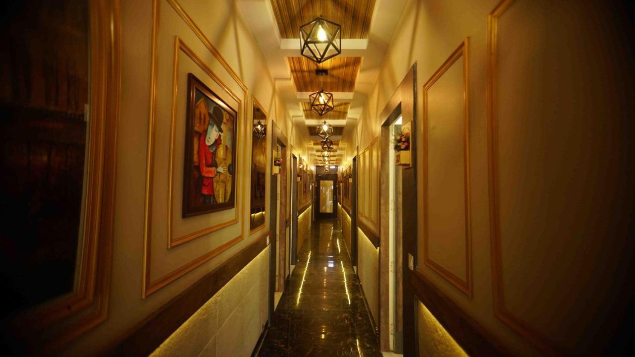 Hotel Soluxe Yamunānagar Dış mekan fotoğraf