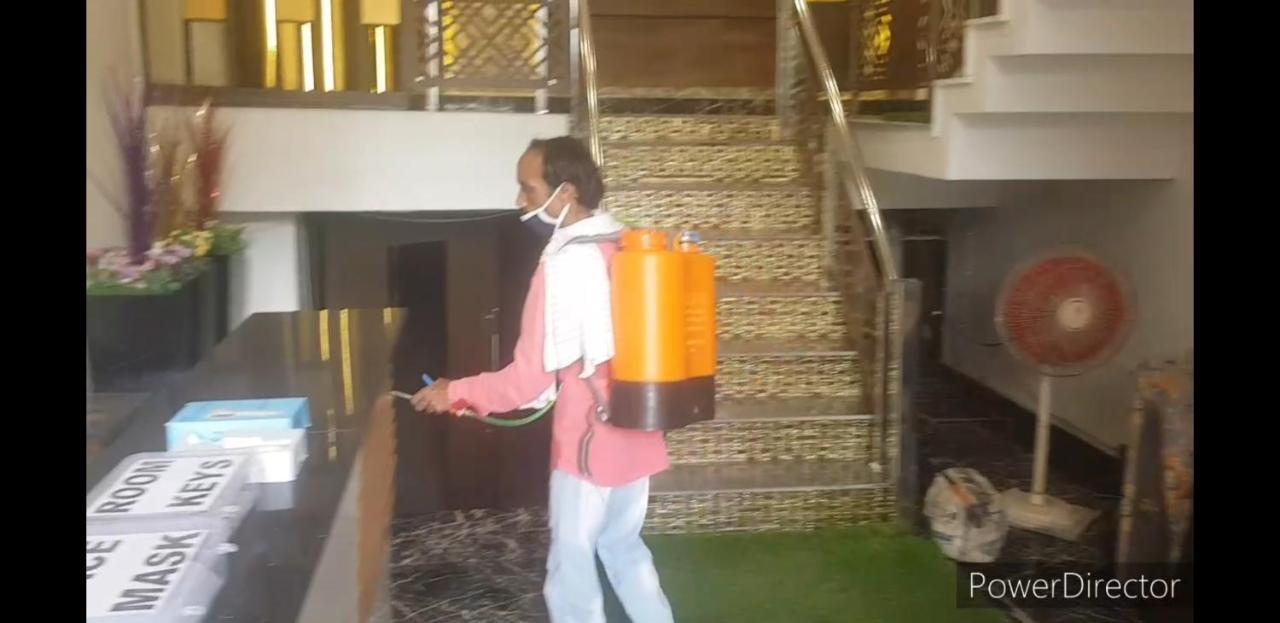 Hotel Soluxe Yamunānagar Dış mekan fotoğraf